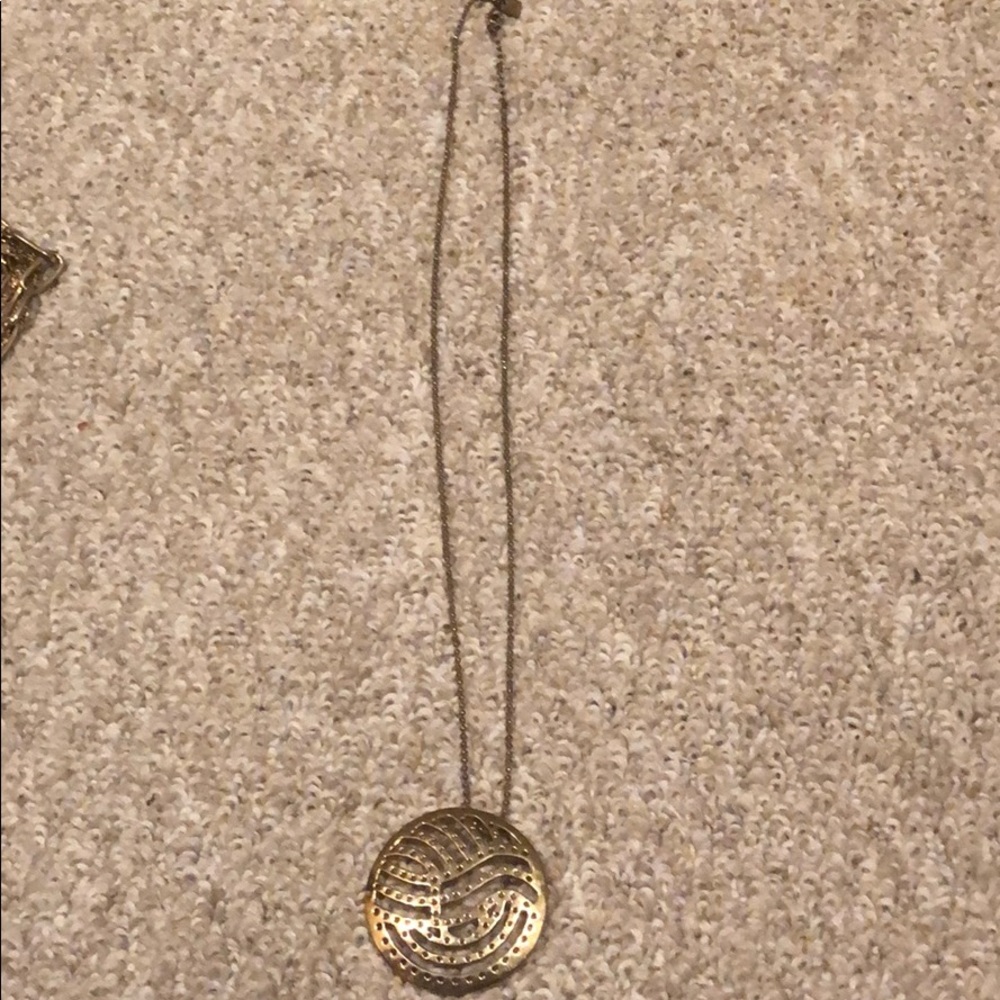 Long necklace